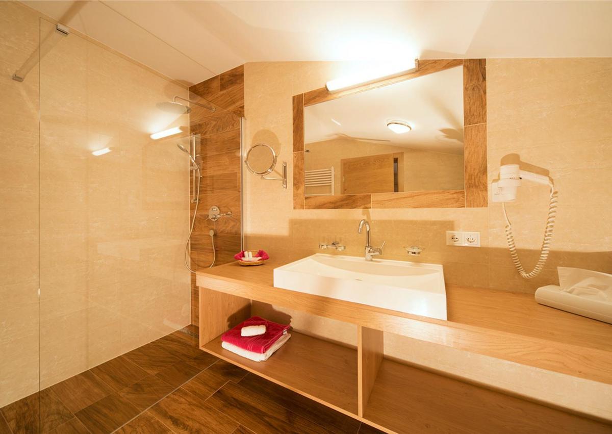 Landhaus Lexner Tux Dış mekan fotoğraf